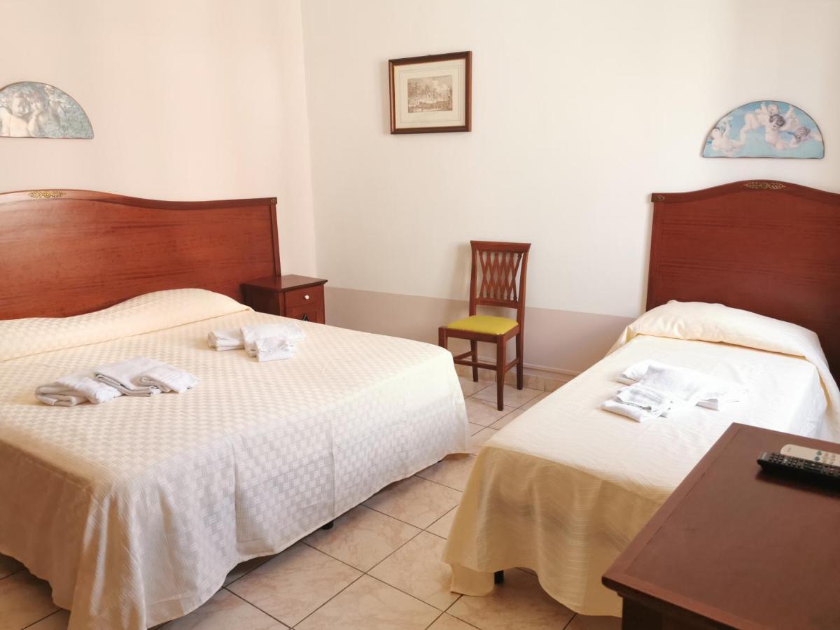 I Cappuccini Rooms Κατάνια Εξωτερικό φωτογραφία