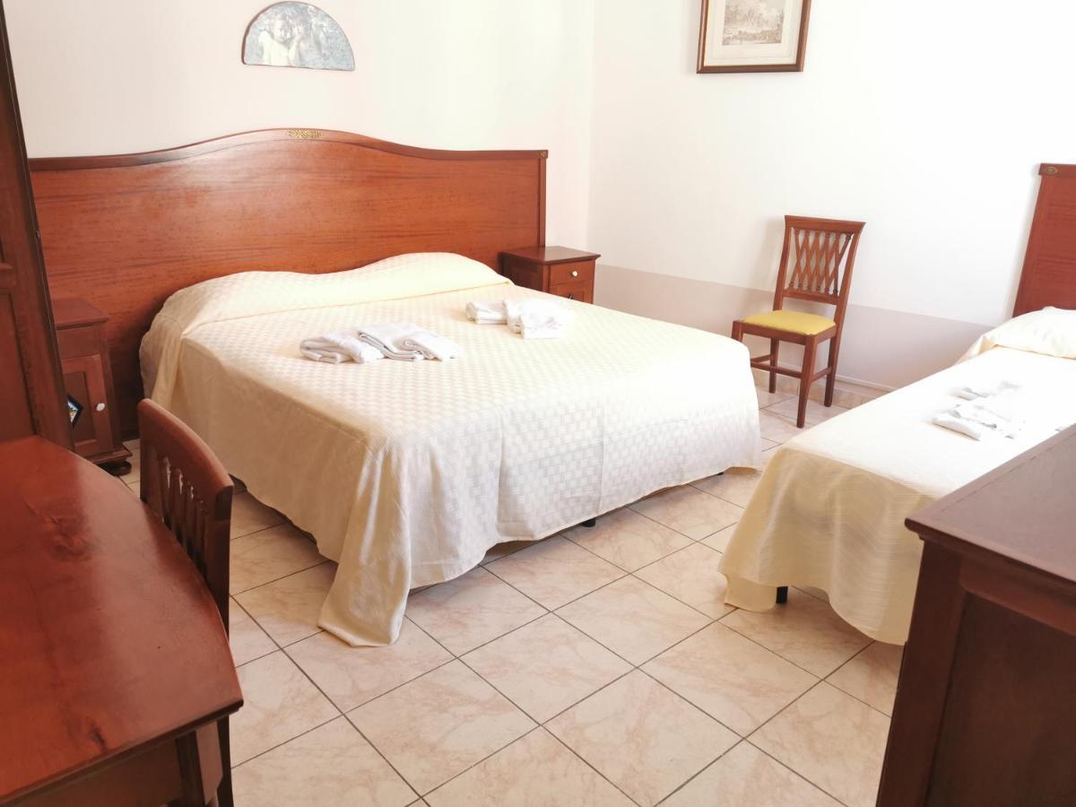 I Cappuccini Rooms Κατάνια Εξωτερικό φωτογραφία