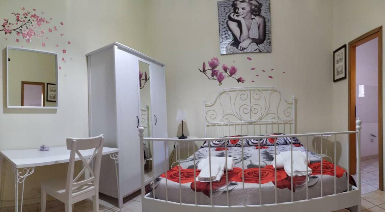 I Cappuccini Rooms Κατάνια Εξωτερικό φωτογραφία