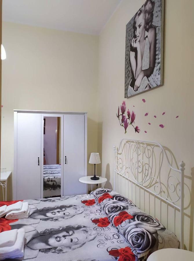 I Cappuccini Rooms Κατάνια Εξωτερικό φωτογραφία