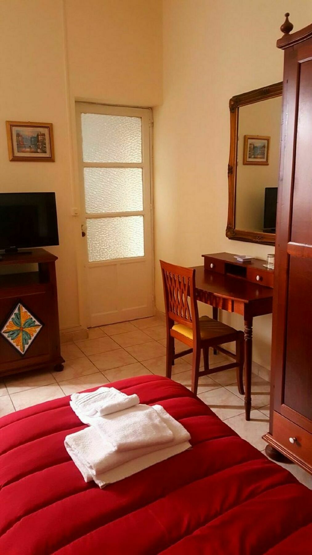 I Cappuccini Rooms Κατάνια Εξωτερικό φωτογραφία